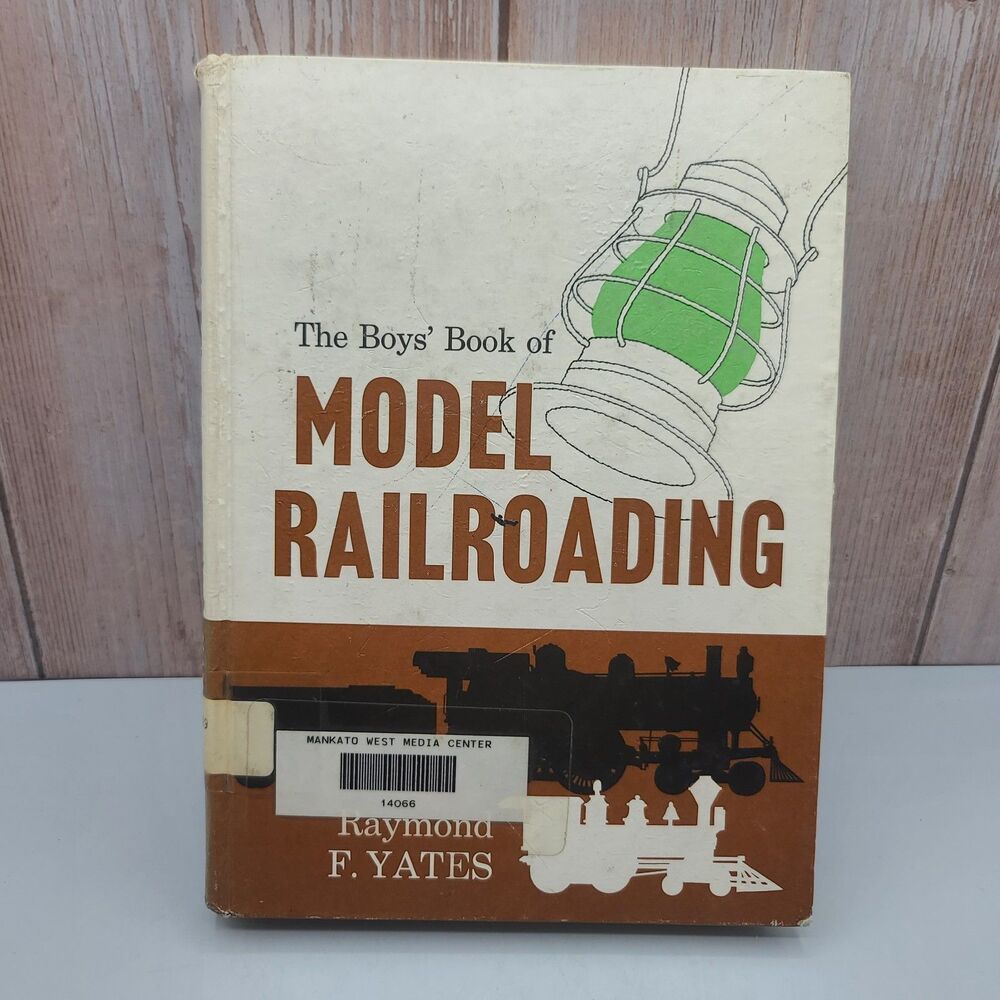 The Boy's Book of Model Railroading by Yates 1951 Ex-library